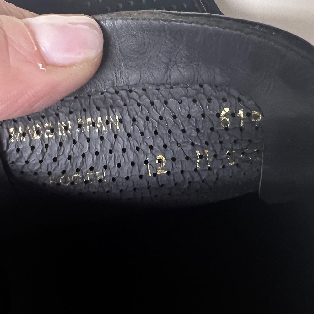 Mezlan "Rogier" 5890 Black Genuine Burnished Patterned Suede Penny Loafer 12D - Picture 11 of 12